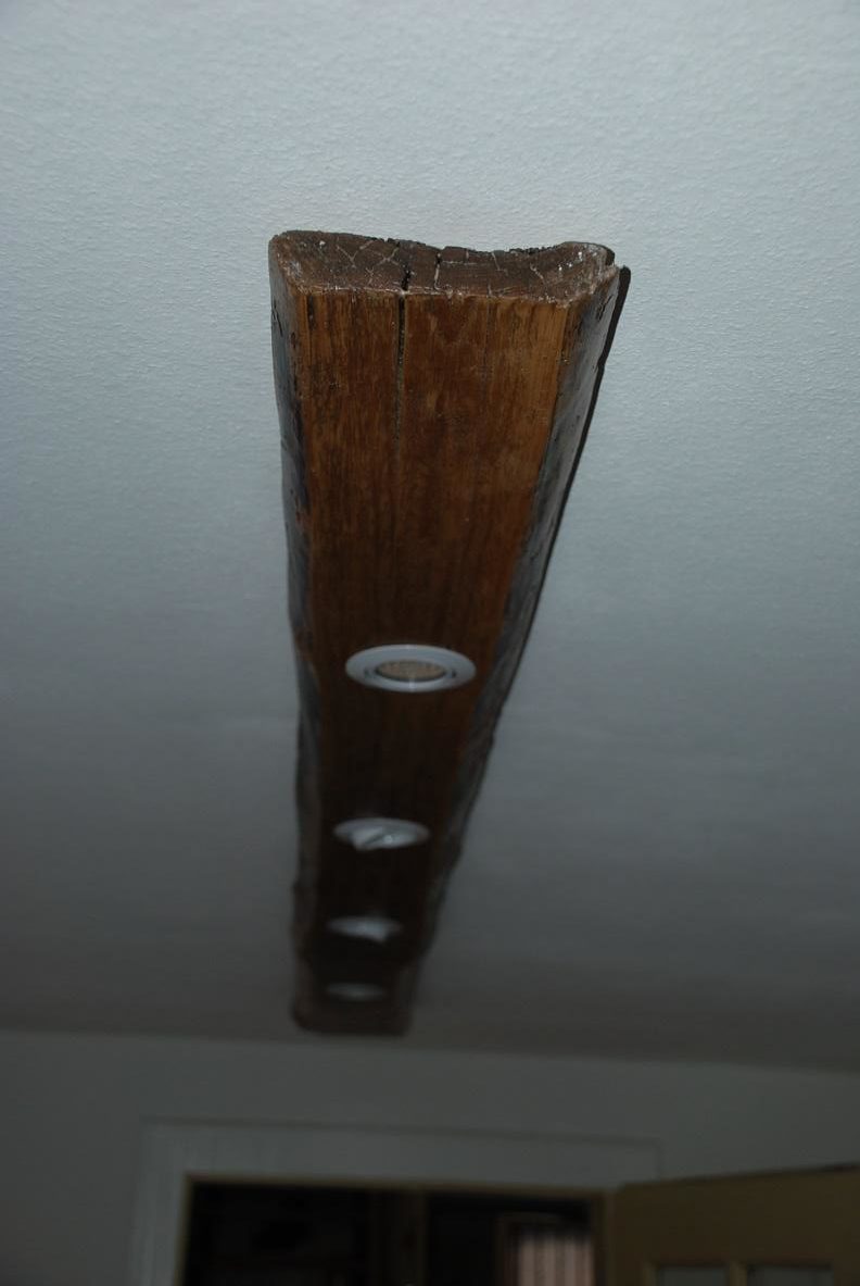 Magnetic attachment for an unusual lamp