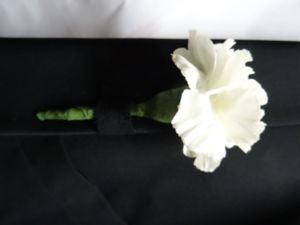 DSC00365 300x225 - Floral decorations on tuxedo