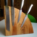 Magnetic knife holder made of cherry wood