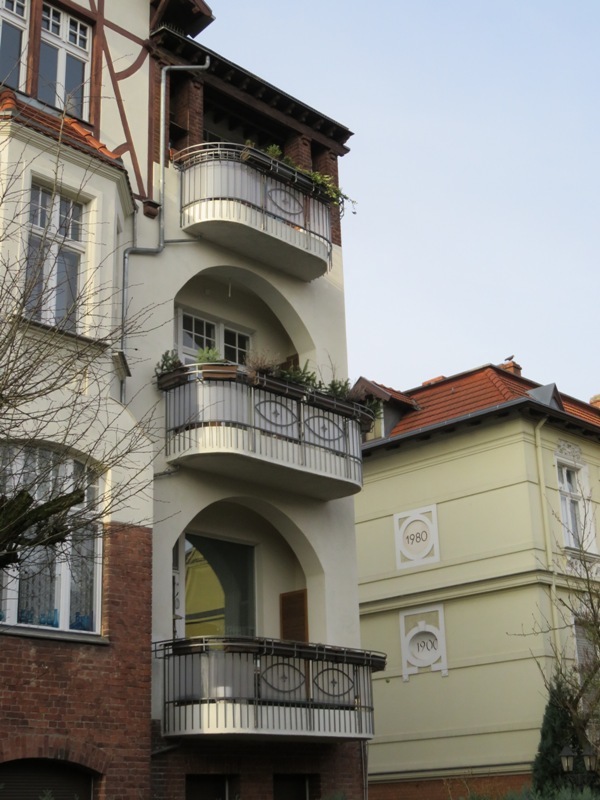 Balcony protection